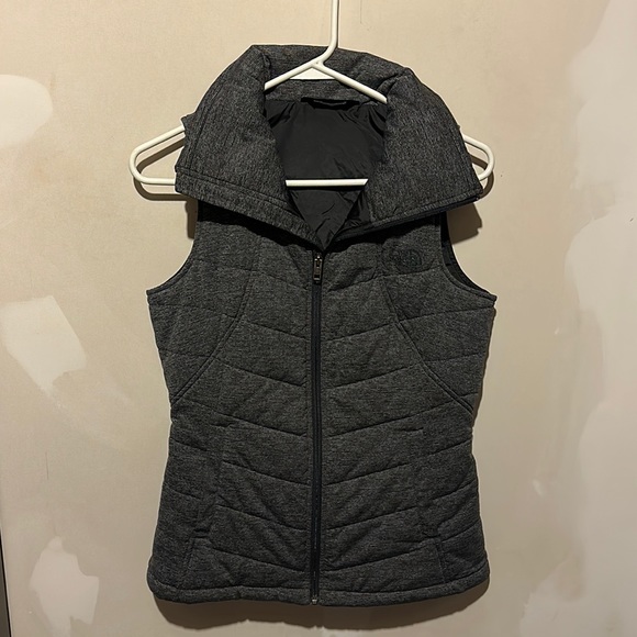 North Face Grey Vest - Small - Picture 1 of 3